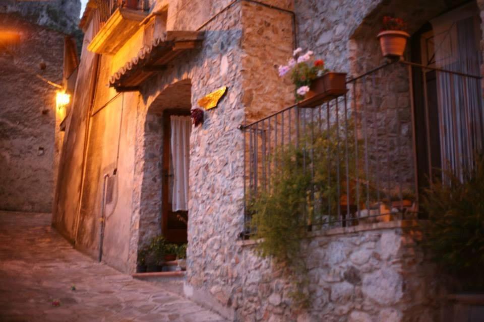 La Magara Bed & Breakfast Civita Exterior photo